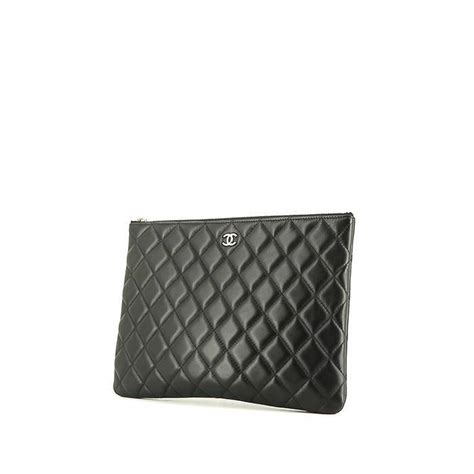 pochette di chanel nere|Chanel Pochette con corona di perle nere su catena Nero.